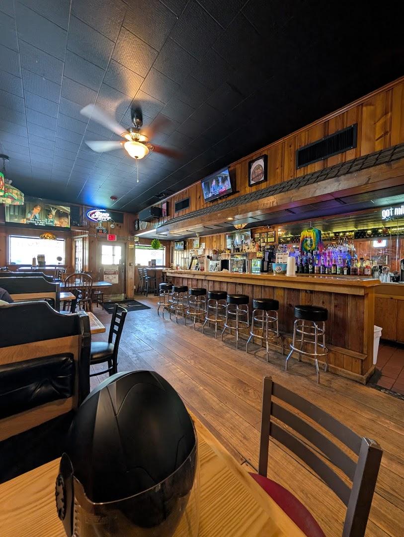 The Breakroom Pub and Grill