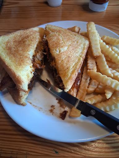The Breakroom Pub and Grill